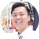 染田　憲人